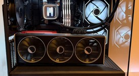 Mint
													Custom Gaming PC, photo 3 of 11