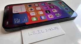 Mint
													Apple iPhone 13 - Unlocked, Midnight, 128 GB, A2482, photo 5 of 11