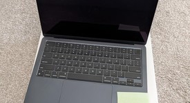 Mint
													MacBook Air 2022 - 13" - Apple M2, Midnight, 512 GB, 8 GB, photo 3 of 8