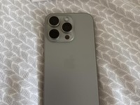 Apple iPhone 16 Pro