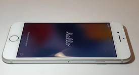 Good
													Apple iPhone 7 - Unlocked, Silver, 32 GB, A1660, photo 5 of 9