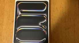 New
													Apple iPad Pro 13" (M4) 2024 - Wi-Fi, Black, 256 GB, 8 GB, A2925, Standard Glass, photo 1 of 4
