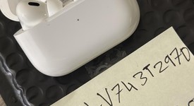 Used
													Apple AirPods Pro 2nd Gen - USB-C, photo 5 of 9