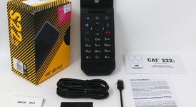 Mint
													Caterpillar Cat S22 Flip - T-Mobile, Black, 16 GB, 2 GB, photo 2 of 13