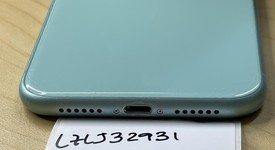 Fair
													Apple iPhone 11 - Unlocked, Green, 64 GB, A2111, photo 3 of 7