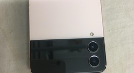 Mint
													Samsung Galaxy Z Flip4 5G - AT&T, Rose Gold, 128 GB, 8 GB, SM-F721U, photo 1 of 10