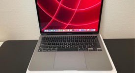 Good
													MacBook Air 2020 - 13" - Apple M1, Gray, 256 GB, 8 GB, photo 1 of 10