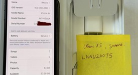 Good
													Apple iPhone Xs - Unlocked, Gray, 64 GB, A1920, photo 4 of 9
