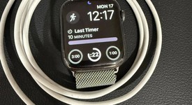 Mint
													Apple Watch Series 7 45mm - Unlocked, Graphite, A2477 - Cellular, Stainless, photo 3 of 9