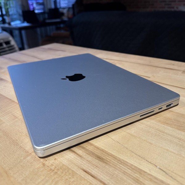 MacBook Pro 2021 - 14 inch - 512 GB, Silver, 16 GB, Apple M1 Pro 8-core