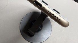 Good
													Apple iPhone 7 - Unlocked, Gold, 32 GB, A1778, GSM, photo 4 of 8