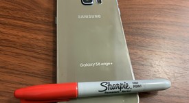 Good
													Samsung Galaxy S6 edge+ - T-Mobile, Gold, 32 GB, SM-G928T, photo 3 of 4