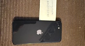 Good
													Apple iPhone SE 2nd Gen 2020 - Unlocked, Black, 128 GB, A2275, photo 4 of 9