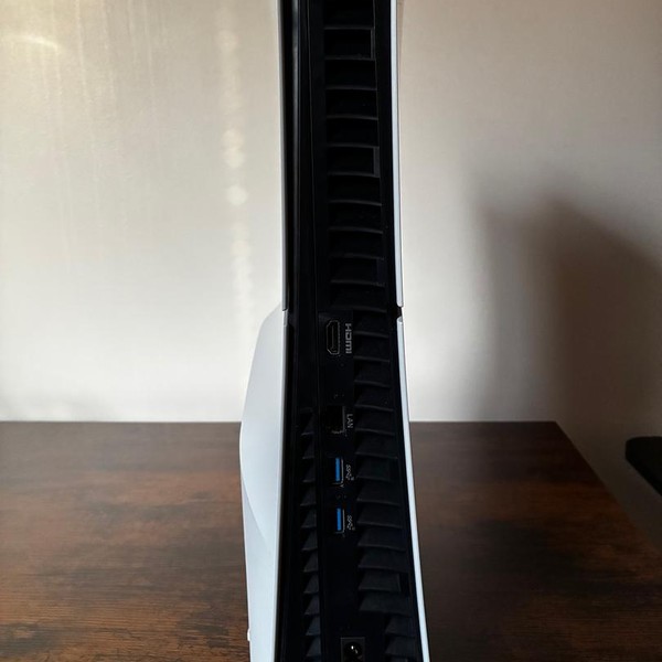 PlayStation 5 Slim Standard Edition (2023) - 1 TB, White