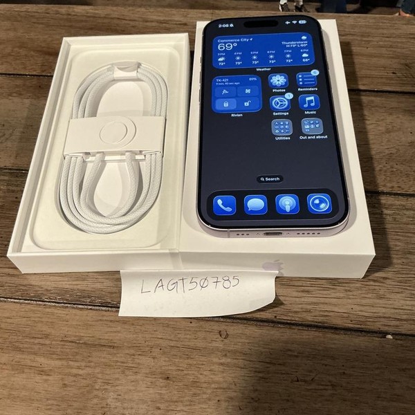 Apple iPhone 17 - Unlocked, 256 GB, Lavender, A3258
