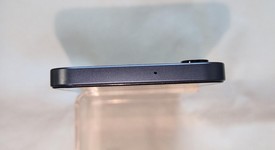 Mint
													Samsung Galaxy A15 5G - Metro by T-Mobile, Black & Blue, 128 GB, 4 GB, photo 5 of 8