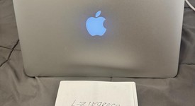 Good
													MacBook Pro 2015 (Retina) - 13" - Silver, 128 GB, 8 GB, photo 3 of 8