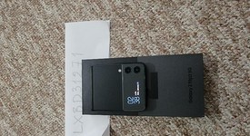 Mint
													Samsung Galaxy Z Flip3 5G - Unlocked, Black, 256 GB, 8 GB, SM-F711U1, photo 5 of 8