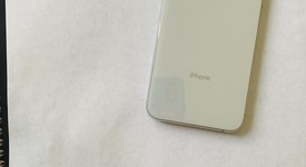 Mint
													Apple iPhone Xs - Sprint, Silver, 256 GB, A1920, photo 2 of 9