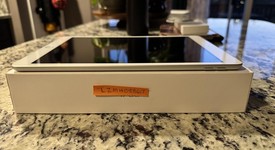 Mint
													Apple iPad 7th Gen - Wi-Fi, Silver, 32 GB, A2197, photo 2 of 9