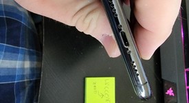 Mint
													Apple iPhone Xs Max - Verizon, Gray, 64 GB, A1921, photo 4 of 7