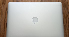 Good
													MacBook Pro 2015 (Retina) - 15" - Silver, 1 TB, 16 GB, photo 5 of 10