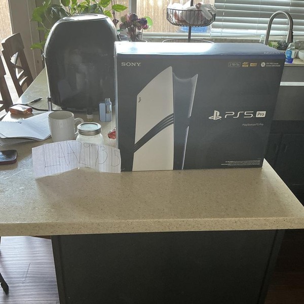 PlayStation 5 Pro (2024) - White, 2 TB