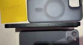 Mint
													Apple iPhone 13 - Unlocked, Midnight, 128 GB, A2482, photo 4 of 7