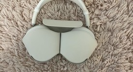Used
													Apple AirPods Max USB-C - Starlight, photo 5 of 5