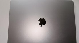 Mint
													MacBook Air 2025 (M4) - 15" - Apple M4, Silver, 256 GB, 16 GB, photo 5 of 9