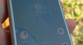 Fair
													Sony Xperia XZ2 Compact - Unlocked, Silver, H8314, photo 3 of 13