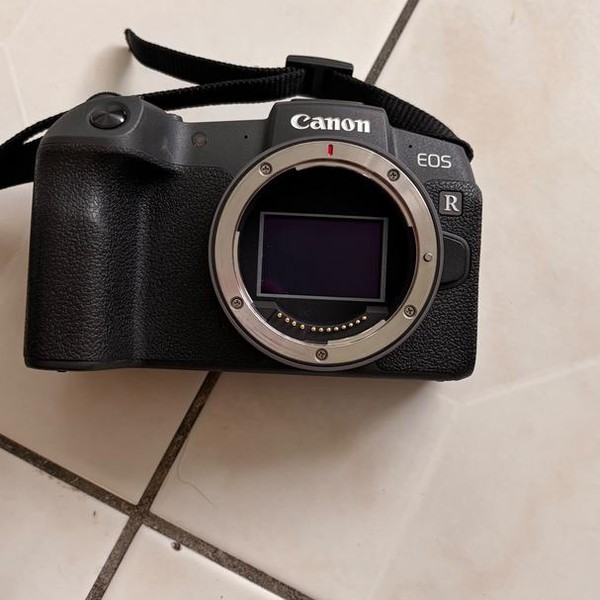 Canon EOS RP