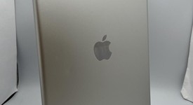 Mint
													Apple iPad 9th Gen - Wi-Fi, Silver, 64 GB, A2602, photo 5 of 5