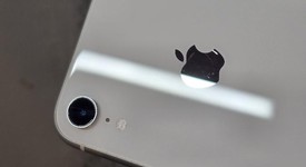Fair
													Apple iPhone Xr - Unlocked, White, 64 GB, A1984, photo 1 of 15