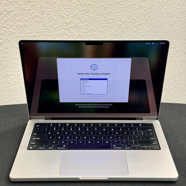 MacBook Pro 2023 - 14 inch - 512 GB, Silver, 16 GB, Apple M2 Pro 10-core