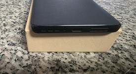 Mint
													Motorola Edge (2024) - Unlocked, Midnight Blue, 256 GB, 8 GB, photo 3 of 8