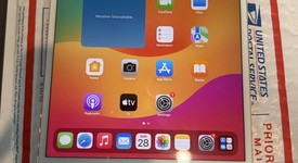 Good
													Apple iPad Pro 10.5" - Wi-Fi, Silver, 512 GB, photo 1 of 6