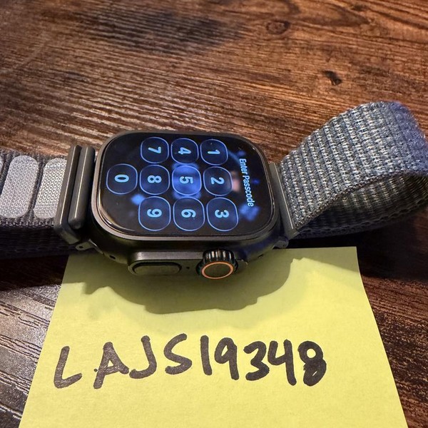 Apple Watch Ultra 3 49mm - Unlocked, Black, A3281