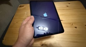 Good
													Apple iPad 10th Gen - Unlocked, Pink, 64 GB, A2757, photo 3 of 4