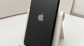 Fair
													Apple iPhone SE 2nd Gen 2020 - Unlocked, Black, 128 GB, A2275, photo 3 of 8