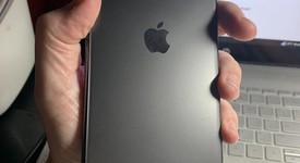 Good
													Apple iPhone 11 Pro Max - Unlocked, Gray, 512 GB, A2161, photo 2 of 7