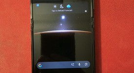 Mint
													Motorola Razr (2025) - Unlocked, Green, 256 GB, 8 GB, photo 2 of 6
