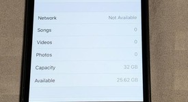 Fair
													Apple iPhone 7 - Unlocked, Black, 32 GB, A1778, GSM, photo 2 of 8