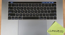 Good
													MacBook Pro 2017 (With Touch Bar) - 15" - I7, Silver, 512 GB, 16 GB, photo 5 of 15