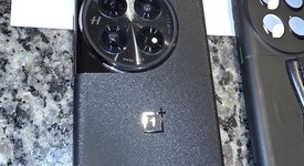 Good
													OnePlus 12 - Unlocked, Black, 512 GB, 16 GB, CPH2583, photo 3 of 12