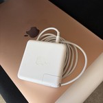 Good MacBook Air 2020 - 13 inch - 256 GB, Gold, 8 GB, Apple M1