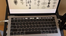 Good
													MacBook Pro 2018 (With Touch Bar) - 13" - I5, Silver, 256 GB, 16 GB, photo 1 of 4