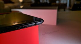 Good
													OnePlus 5 - Unlocked, Black, 128 GB, 8 GB, A5000, photo 4 of 5