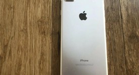 Good
													Apple iPhone 7 Plus - Sprint, Gold, 256 GB, A1661, photo 2 of 5