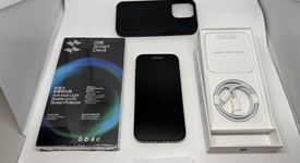 Mint
													Apple iPhone 14 Pro - Unlocked, Black, 512 GB, A2650, photo 1 of 12